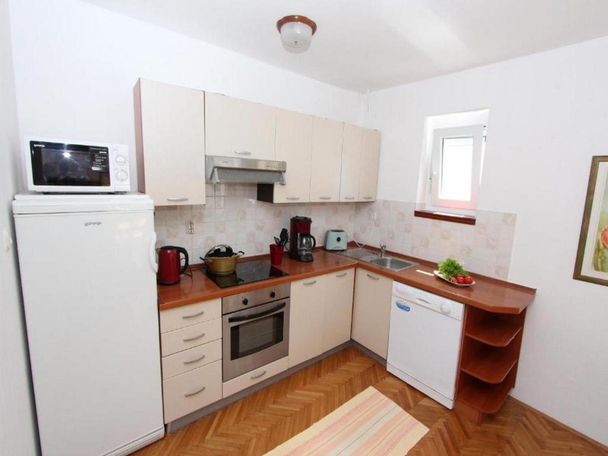 Frane Apartma